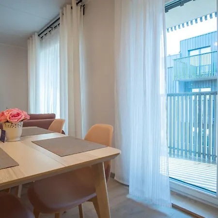 Dream - Brand New With Balcony & Free Parking Apartment *