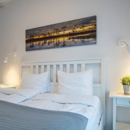Dream - Brand New With Balcony & Free Parking 아파트 *